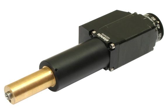 8MS00_2.jpg